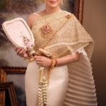ชุดไทยประยุกต์ แต่งให้เรียบหรูดูแพง แบบไหนที่คุณชอบ มีตัวอย่างให้เลือกสรร