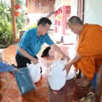 มูลนิธิป่อเต็กตึ๊ง ช่วยคลายหนาว ลุยแจกผ้าห่มพื้นที่ทุรกันดารในเชียงใหม่