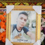 ตร.ตัดกิ่งต้นจามจุรีพิสูจน์! แม่-ญาติ จี้ ล่าตัวคนร้าย หลังเชื่อลูกชายถูกฆ่าแขวนคอ