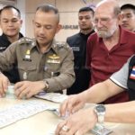 ซึ้งน้ำใจคนไทย! อดีตตำรวจสหรัฐขอบคุณแท็กซี่คนดี เก็บเงินเป็นปึกตกในรถส่งคืน