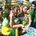 เจอเลขเด็ด! นักแสวงโชคทั่วสารทิศ แห่ส่องขันน้ำมนต์ล้นเกาะคำชะโนด(คลิป)