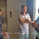 สุดยื้อ! นักปั่นบุญสิ้นใจ หลังกระบะชนลอย ลูกเศร้า เตรียมชุดให้แม่ครั้งสุดท้าย (คลิป)