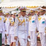 สมเด็จพระเจ้าอยู่หัว เสด็จฯ ถวายราชสักการะสมเด็จพระเจ้าตากสินมหาราช