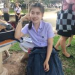 RIP. เพื่อนแห่อาลัย น้องอ้อม นศ.สาวถูกแฟนจ่อยิงดับ 3 ศพหน้าผับลำปาง (คลิป)