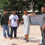 ป้าสาดโคลน รับ โมโหจัด คนจอดรถขวางที่ พบผู้เสียหาย 20 ราย หวั่นปะทะกลางโรงพัก