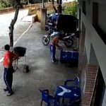 คลิปสุดระทึก! ชายใช้เครื่องตัดถังเหล็ก จู่ๆ เกิดระเบิดซัดร่างกระเด็น