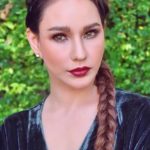 โชว์หน้าใหม่ แหม่ม วิชุดา หลังทุ่มเงินล้านรอยไหม-ปลูกผม 3,000 เส้น
