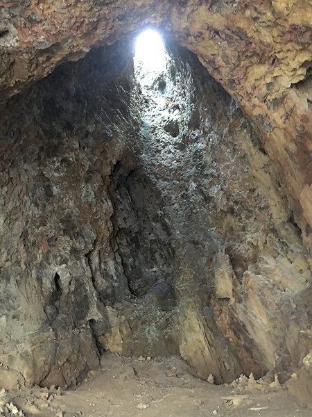 เลาะทุ่งไหหิน ถิ่นสงครามลับ