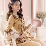 ชุดไทยประยุกต์ แต่งให้เรียบหรูดูแพง แบบไหนที่คุณชอบ มีตัวอย่างให้เลือกสรร
