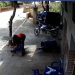 คลิปสุดระทึก! ชายใช้เครื่องตัดถังเหล็ก จู่ๆ เกิดระเบิดซัดร่างกระเด็น