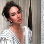 ถล่มยับ! "พลอย" โพสต์ถึงหมู ชมชุดสวย ซัดคนไทยติเก่ง ให้มาทำเองมันก็ทำไม่ได้หรอก