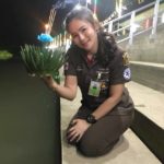 สาวอาสากู้ภัย บนขอให้ถูกรางวัลใหญ่ ได้โชคสมใจ 6 ล้าน!