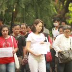 รู้จักมากกว่า! 'โบว์ อยากเลือกตั้ง' คนธรรมดา นักเคลื่อนไหว รักในสนามรบ?