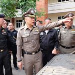 ‘บิ๊กอวบ’ นำกำลังจับตายแก๊งยา ยึดของกลางมหึมา 15 ล้านเม็ด