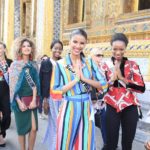 95 สาวงาม ผู้เข้าประกวด มิสยูนิเวิร์ส 2018 ชมวัดพระแก้ว ไหว้พระขอพร