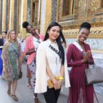 95 สาวงาม ผู้เข้าประกวด มิสยูนิเวิร์ส 2018 ชมวัดพระแก้ว ไหว้พระขอพร