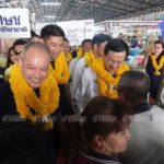 กปปส.กลับใจ โผล่เชียร์ ไทยรักษาชาติ บ่นเศรษฐกิจแย่ ชาวนาวอนฟื้นจำนำข้าว!