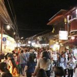 เชียงคานล้น! นักท่องเที่ยวนับแสน แห่เที่ยวปีใหม่ ที่พักเต็ม กางเต็นท์นอนวัด-โรงเรียน