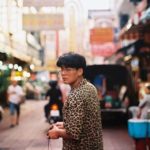 เปิดตัวแล้ว? ฮั่น - จียอน ใส่เสื้อคู่ลายเสือ เที่ยวสวีตห้างดัง หวานไม่แคร์ใคร