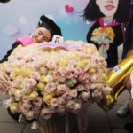 ‘ใหม่’สานฝันคว้าใบปริญญา-7ปีที่รอคอยแฟนคลับเซอร์ไพรส์-ปลื้ม‘เต๋อ’ร่วมยินดี! : สดบันเทิง