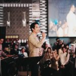‘ขนมจีน-เคน’ฉลองมงคลสมรส บรรยากาศอบอุ่นสุดโรแมนติก! : คอลัมน์ สดบันเทิง
