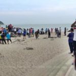 แห่รับขวัญนางเงือกทอง หาดสมิหลา หลังถูกบึ้มหางขาด อบจ.ยันจัดเคานต์ดาวน์แน่