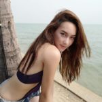 หัวหินลุกเป็นไฟ! บี น้ำทิพย์ จัดเต็ม ใส่บิกินีลายเสือ อวดหุ่นสุดแซ่บ