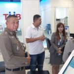 อุกอาจก่อนปีใหม่ ! โจรบุกแบงก์กลางกรุง ขู่มีทั้งปืน-ระเบิด ชิงเงินกว่า 1 แสนหนี