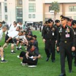 ผบ.ทบ. ตรวจเยี่ยมการทดสอบ ร่างกาย-ความรู้ ของกองพัน มุ่งสู่การเป็น "Strong army"
