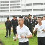 ผบ.ทบ. ตรวจเยี่ยมการทดสอบ ร่างกาย-ความรู้ ของกองพัน มุ่งสู่การเป็น "Strong army"