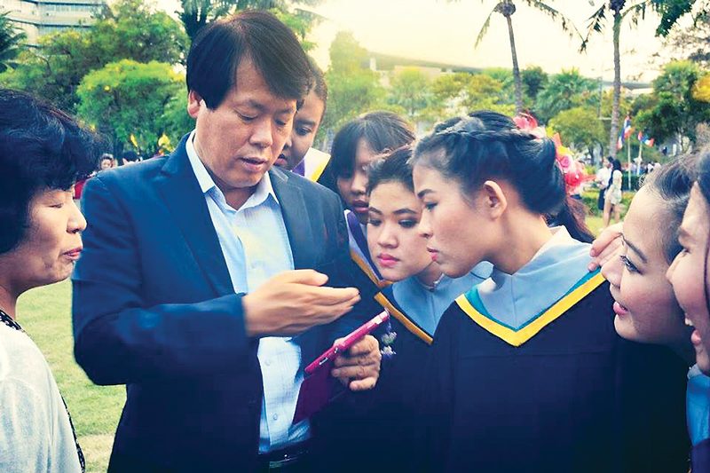 คุยปีใหม่กับดร.คิมฮักเชิล