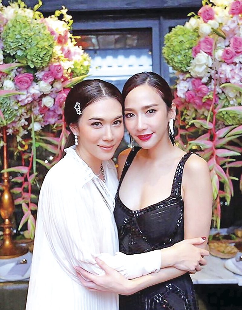‘เมย์’แง้ม‘อั้ม’ 