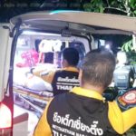 สุดสะเทือนขวัญ! ลูกใช้มีดปาดคอแม่ ดับสยอง ก่อนหนีไปนั่งจิบน้ำชาบ้านเพื่อน