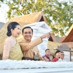 ปีใหม่ : แชะมุมหล่อ‘บิ๊กตู่’ ชิมลางการเมือง