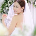 ลุ้นรักใหม่? เกรซ กาญจน์เกล้า อวดช่อกุหลาบปริศนา ในวันเกิด 30 ปี