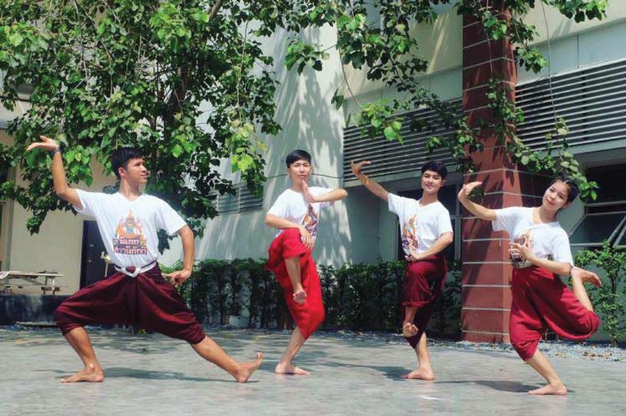 เยาวชนคนโขน สืบศิลปะคู่แผ่นดิน