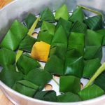 ขนมเทียนสูตรโบราณ นุ่มหอมด้วยหญ้านางนวล  : ข่าวสดอิ่มอร่อย