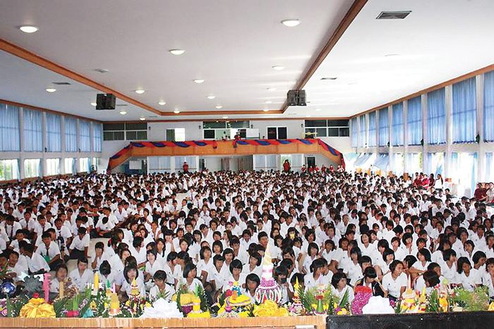 ทานบารมี‘หลวงพ่อคูณ’ เมตตาอุปถัมภ์การศึกษา