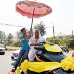 นาคหัวใจเอ็กซ์ตรีม! ขี่เจ็ทสกี ซิ่งเข้าโบสถ์ บวชพระทดแทนพระคุณแม่