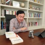 ส่องไมโครโฟน 'ทักษิณ' ใช้จัด Good Monday ระดับไฮเอ็นด์ พกติดตัวตลอด