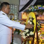 สมเด็จพระเจ้าอยู่หัว โปรดเกล้าฯ ให้รับศพเหยื่อพายุปาบึก ไว้ในพระราชานุุเคราะห์