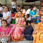 พม่านับพันพรึ่บสโมสรตำรวจ รอฟังเทศนาธรรม ครูบาบุญชุ่ม เย็นนี้!