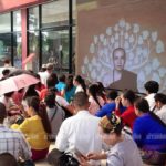 พม่านับพันพรึ่บสโมสรตำรวจ รอฟังเทศนาธรรม ครูบาบุญชุ่ม เย็นนี้!