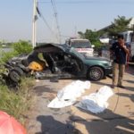 สนั่นกลางแยก! หนุ่มใหญ่ขับเก๋ง ถูกกระบะพุ่งชน แม่-หลาน ร่างกระเด็น ดับ2 สาหัส3