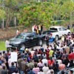 อบจ.พะเยาสั่งเลิกด่วน! เวทีปราศรัย พรรคเพื่อไทย กองเชียร์ไม่ยอม แห่ล้อมรอพรึ่บ!