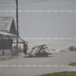 พายุปาบึก แผลงฤทธิ์! ฝนถล่ม-ทะเลคลั่งซัดท่วมแหลมตะลุมพุก เผยกลัวการสูญเสีย