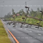 เมืองคอนวิกฤต! ไฟฟ้าดับทั้งเมือง ศูนย์อพยพเต็ม คนหาที่หนี พายุปาบึก