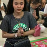 ส่งขึ้นสวรรค์ ลำไย สุดเศร้า บินด่วนกลับบ้าน กราบศพยายแพง