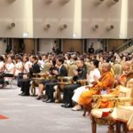 แรงศรัทธาไม่เสื่อมคลาย! ลูกศิษย์ทั่วโลก ร่วมสวดพระพุทธมนต์ ‘หลวงพ่อคูณ’