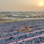 วัดธรรมกาย จัดงานธรรมยาตราจุดประทีปถวายเป็นพุทธบูชา แสงสีสุดอลังการ  